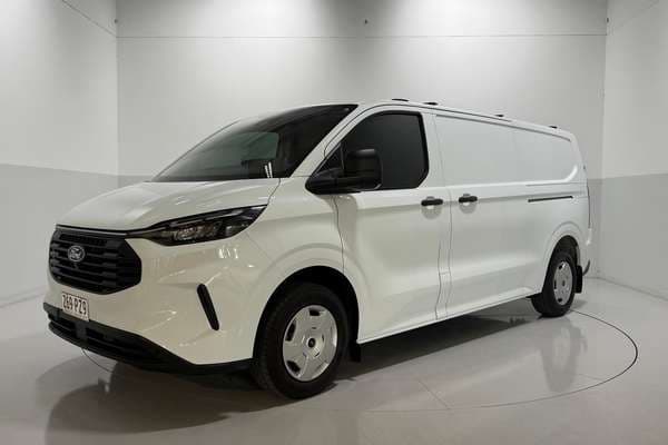 2024 Ford Transit Custom