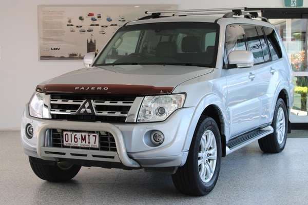 2013 Mitsubishi Pajero